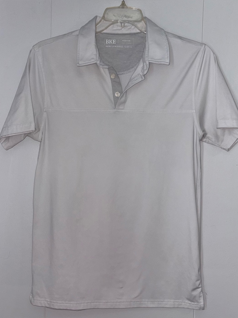 BKE Men’s Medium White Performance Polo Stretch Golf Short Sleeve Shirt